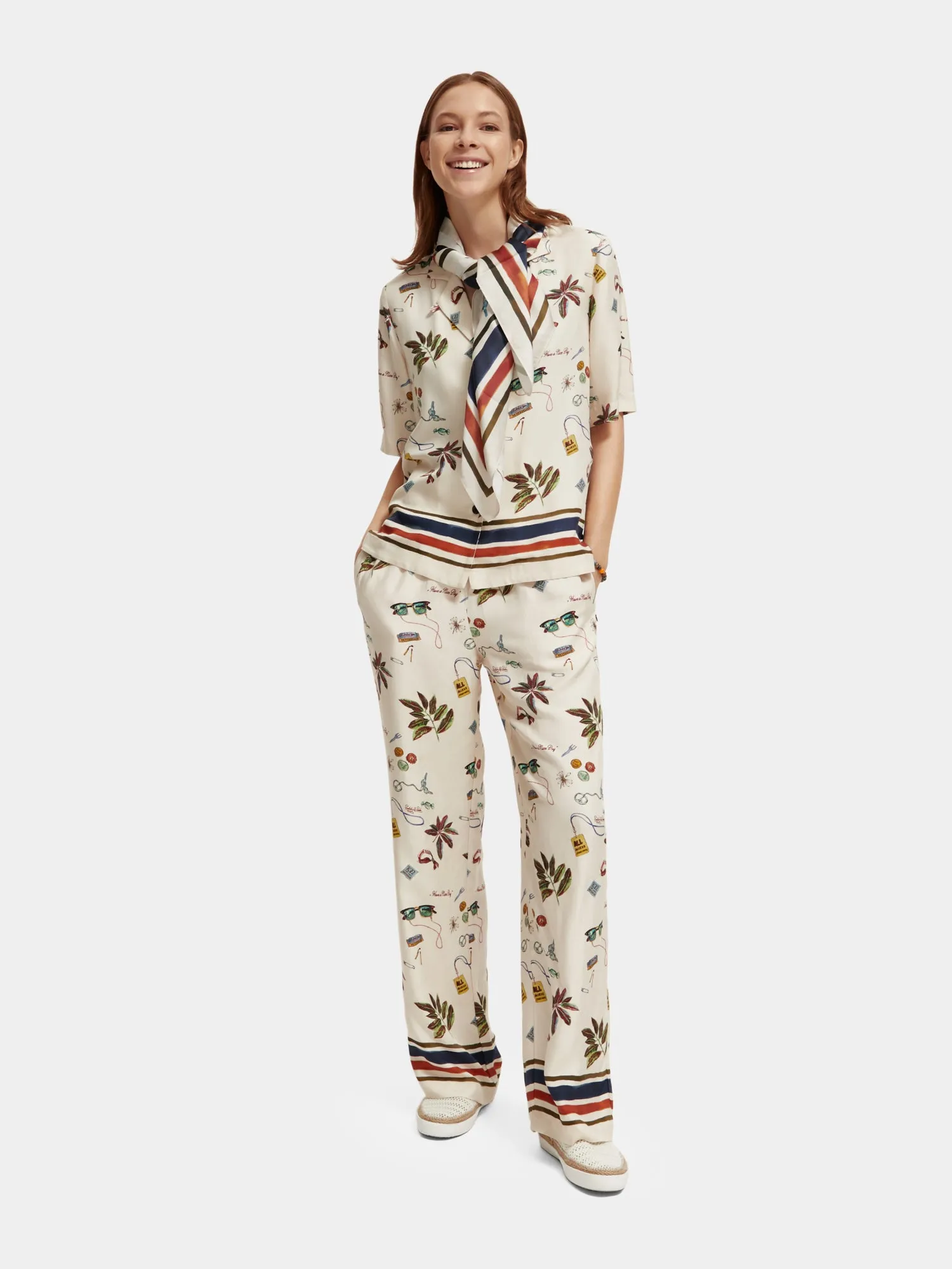 Gia mid-rise wide-leg printed pants sold by Scotch and Soda product image thumbnail 5