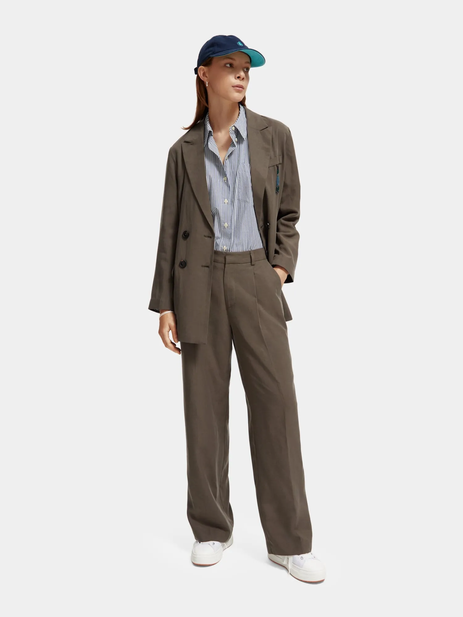 Pleated wide fit pants sold by Scotch and Soda product image thumbnail 5