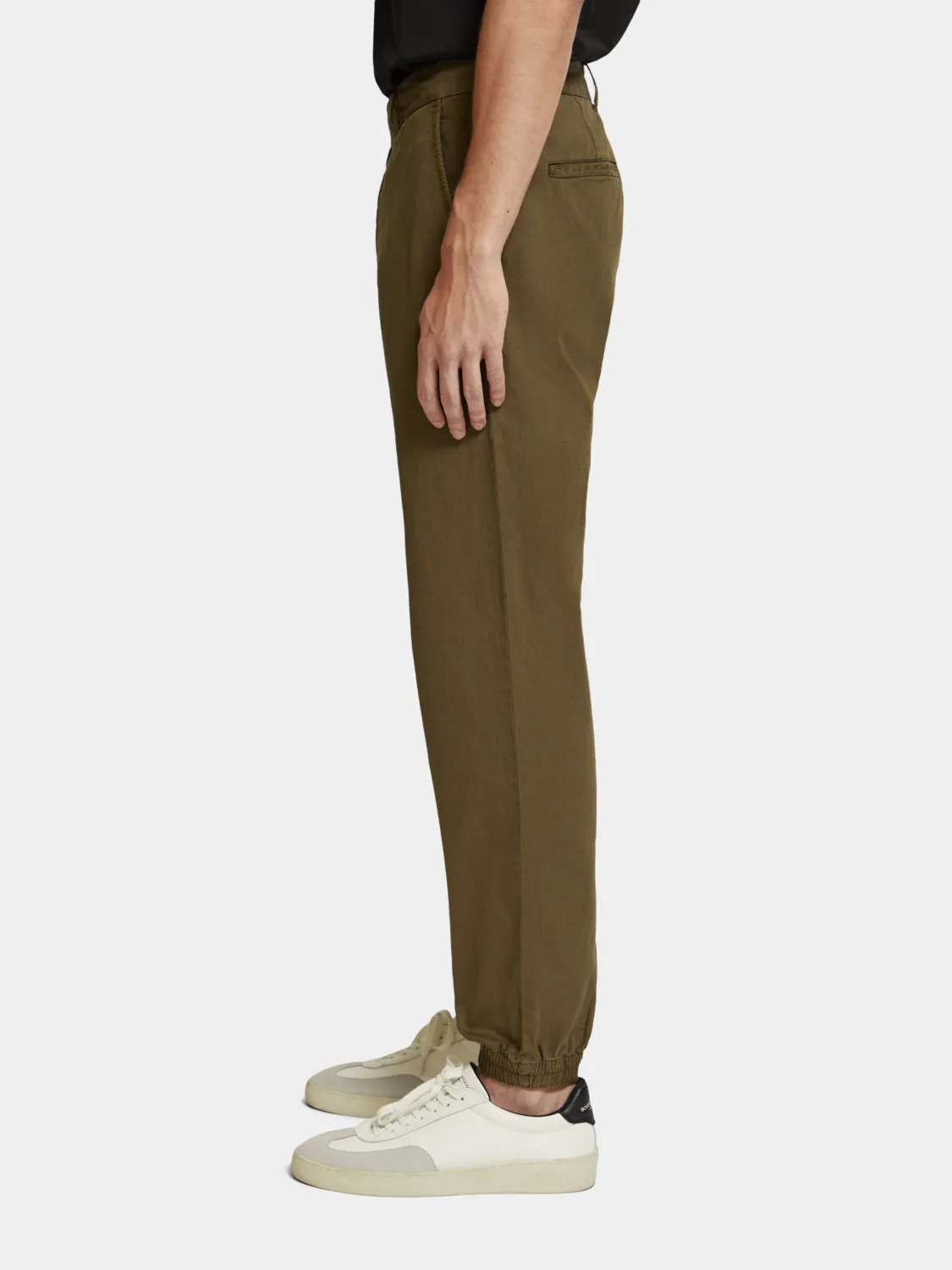 Linen blend chino joggers sold by Scotch and Soda product image thumbnail 4