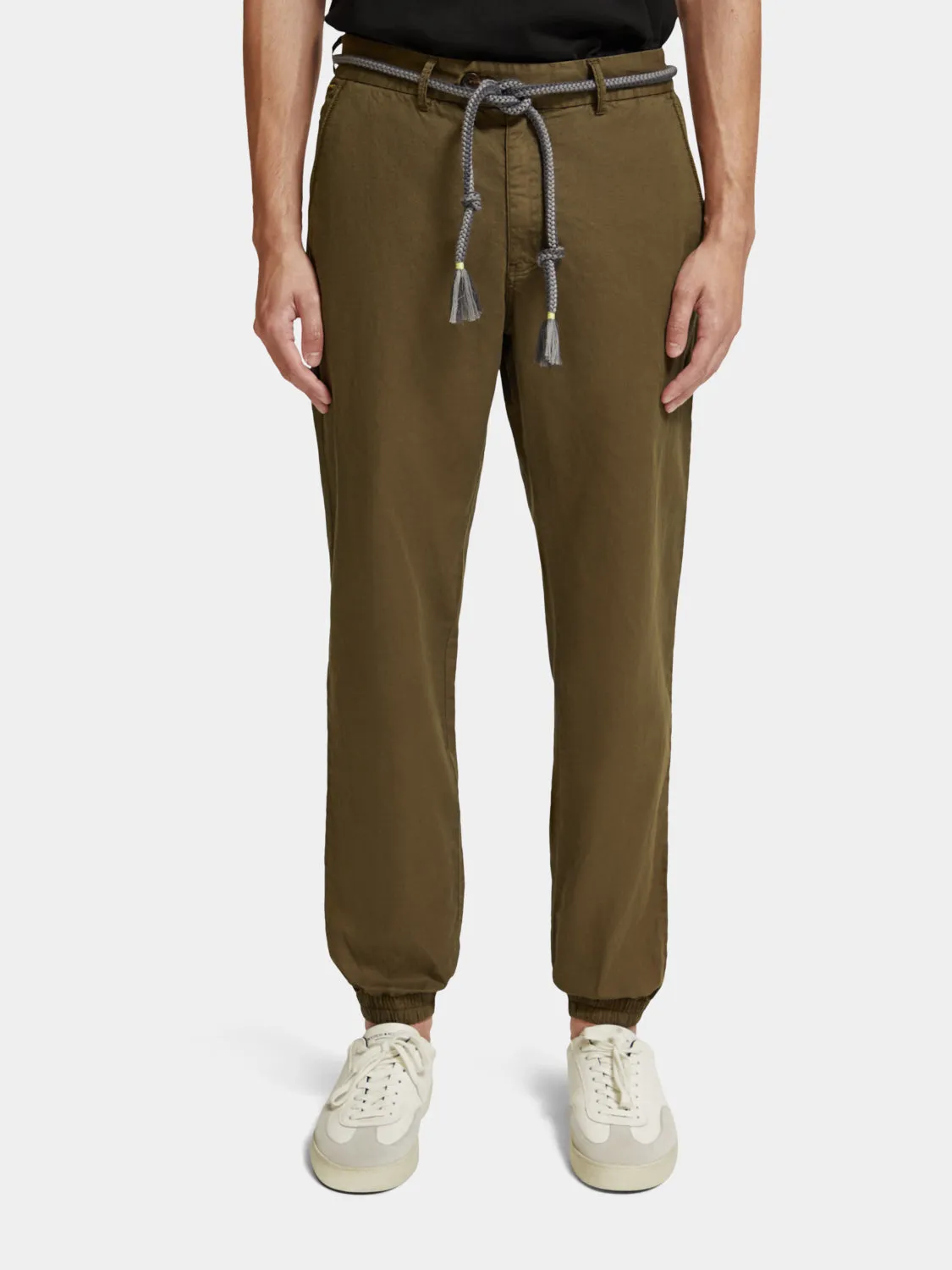 Linen blend chino joggers sold by Scotch and Soda