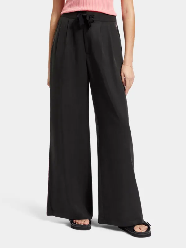 Eleni wide fit pants sold by Scotch and Soda
