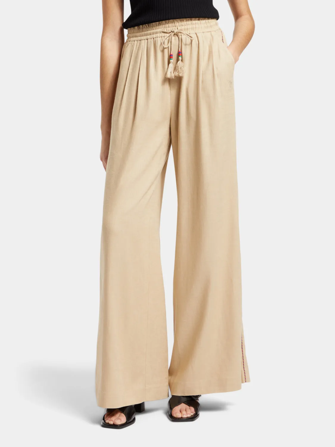 Linen blend pull-on pants sold by Scotch & Soda