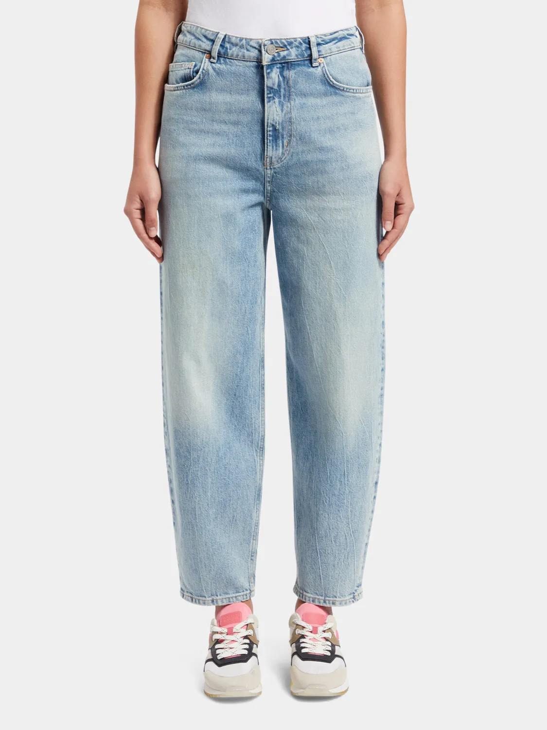 Tide balloon fit jeans sold by Scotch and Soda