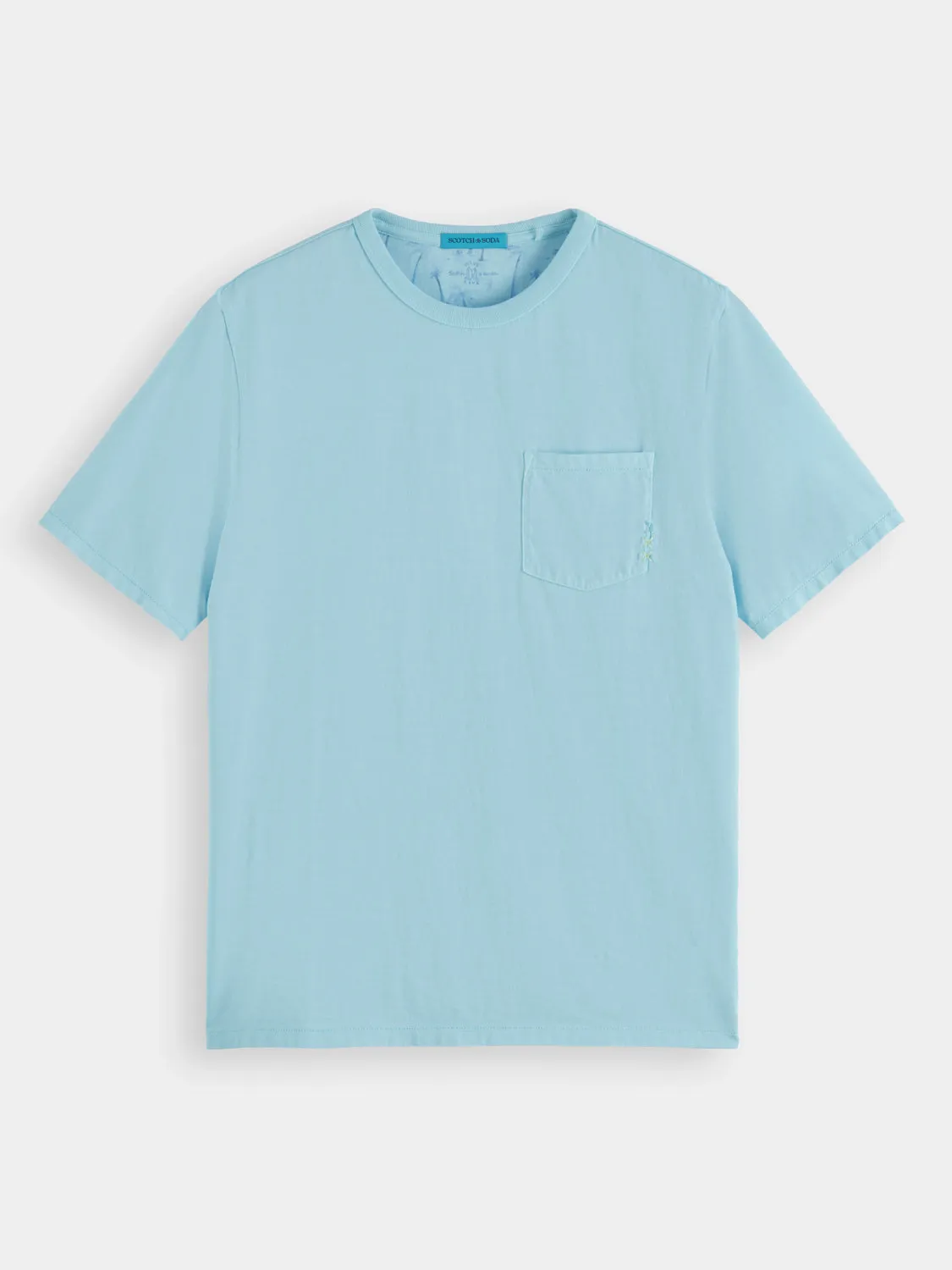 Garment-dyed pocket t-shirt sold by Scotch and Soda
