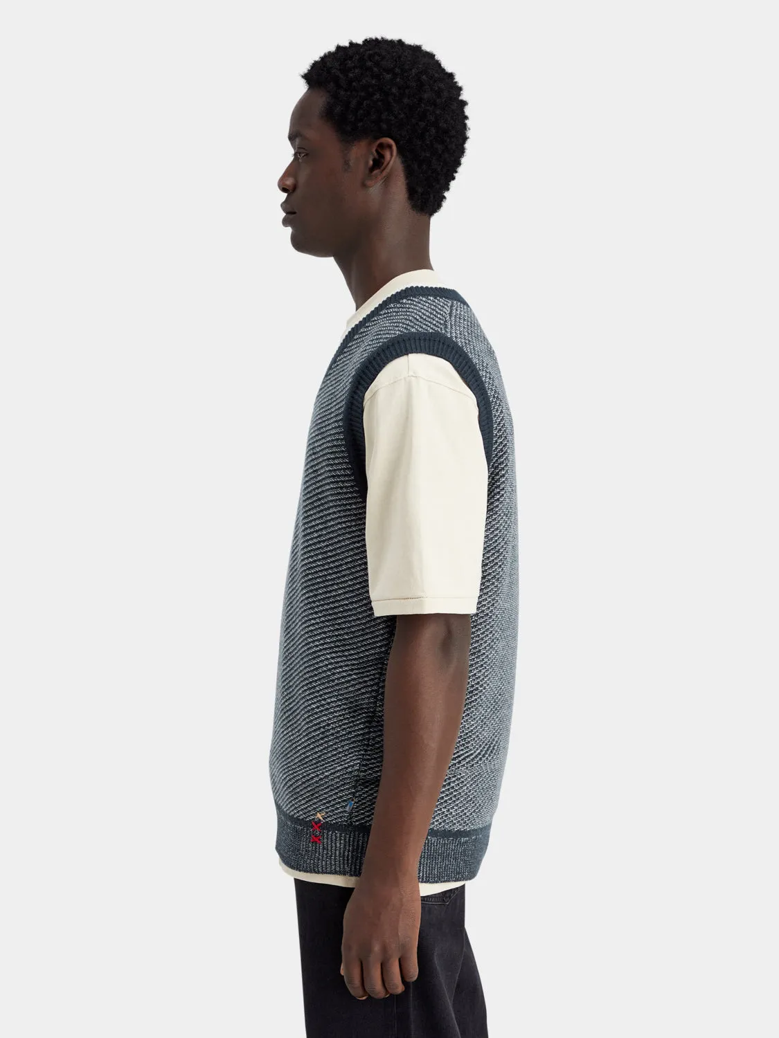 V-neck vest sold by Scotch and Soda product image thumbnail 4