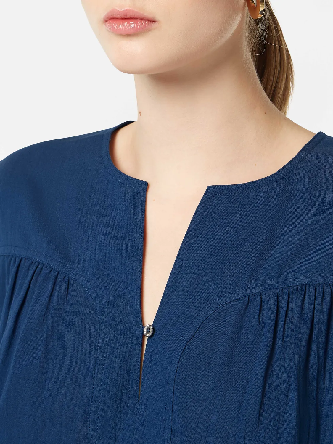 Short sleeved top sold by Scotch & Soda product image thumbnail 5