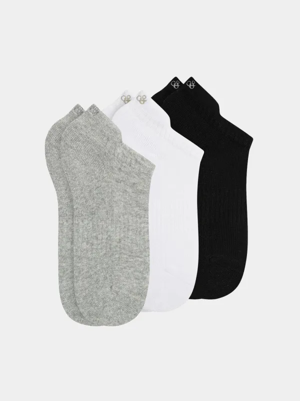 3-pack sneaker socks sold by Scotch and Soda