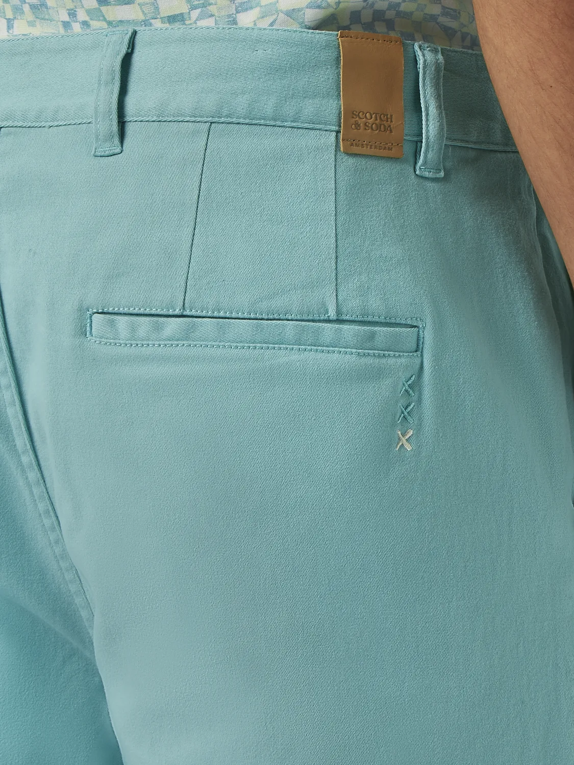 Stuart chino shorts sold by Scotch and Soda product image thumbnail 5