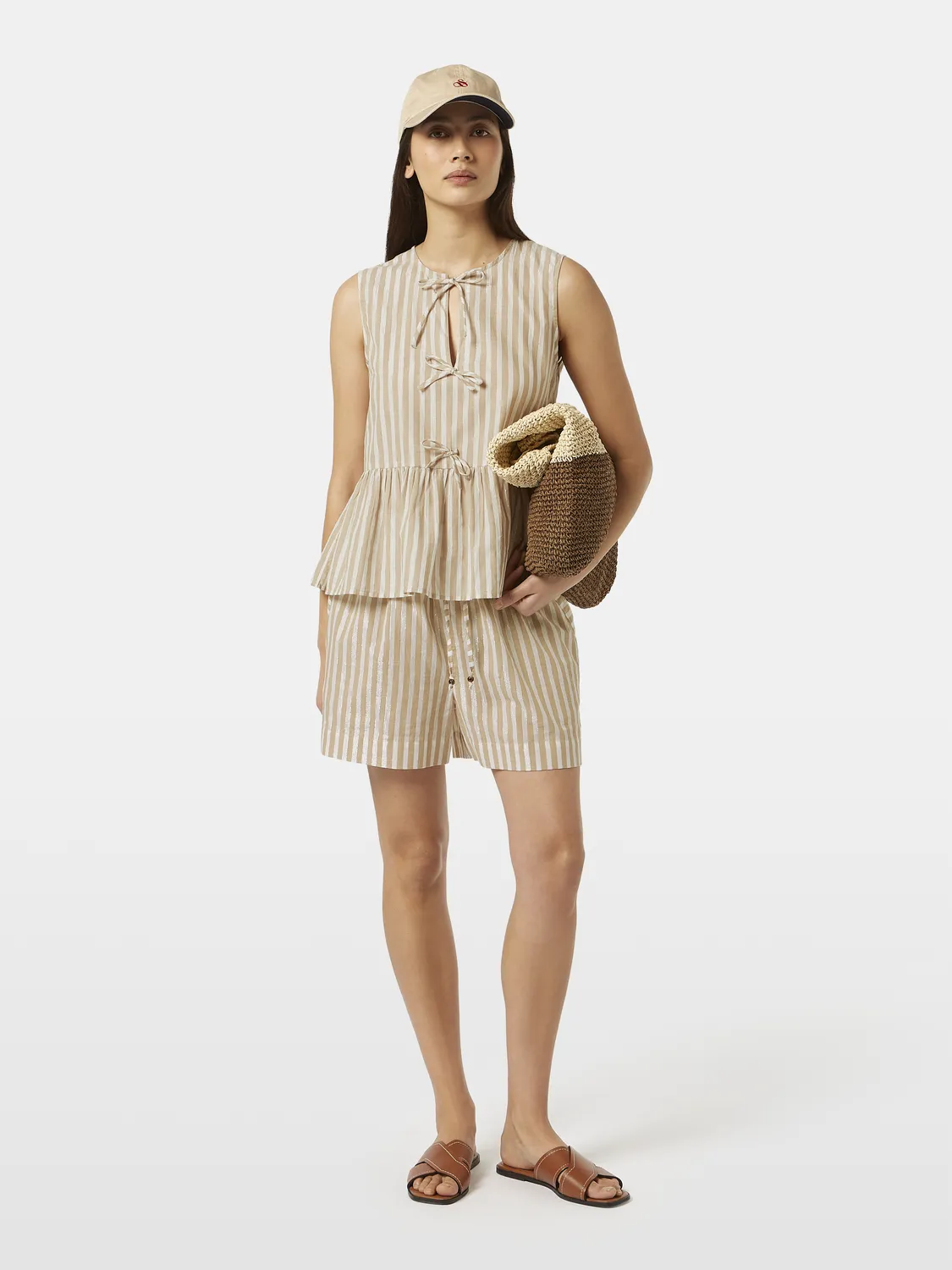 Printed shorts sold by Scotch and Soda product image thumbnail 4