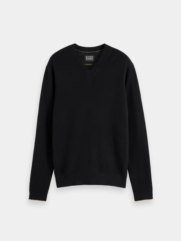 V-neck pullover sold by Scotch & Soda