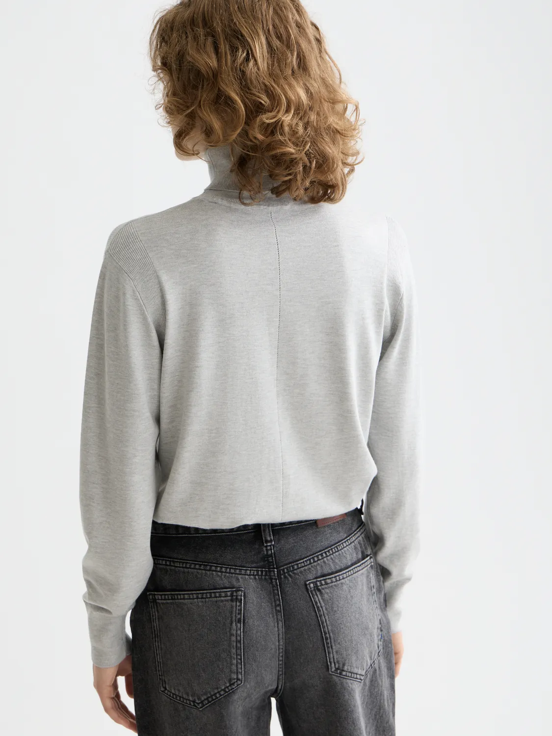 Roll neck relaxed pullover sold by Scotch & Soda product image thumbnail 3
