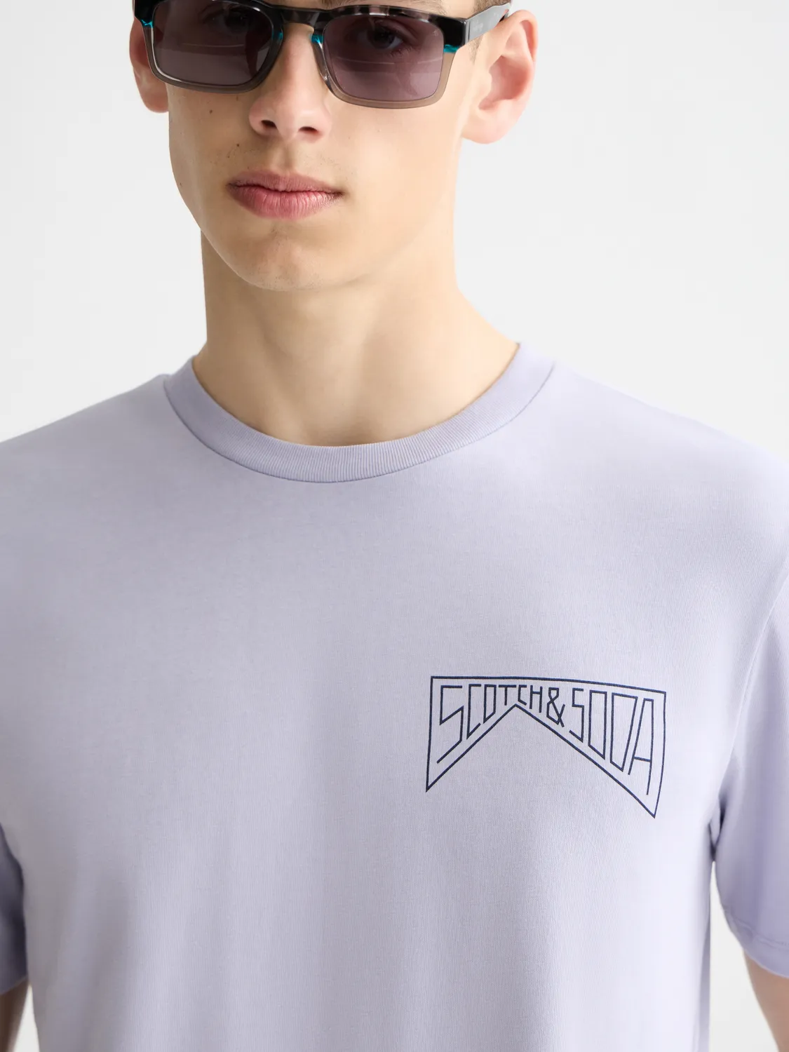 Chest logo t-shirt sold by Scotch & Soda product image thumbnail 5