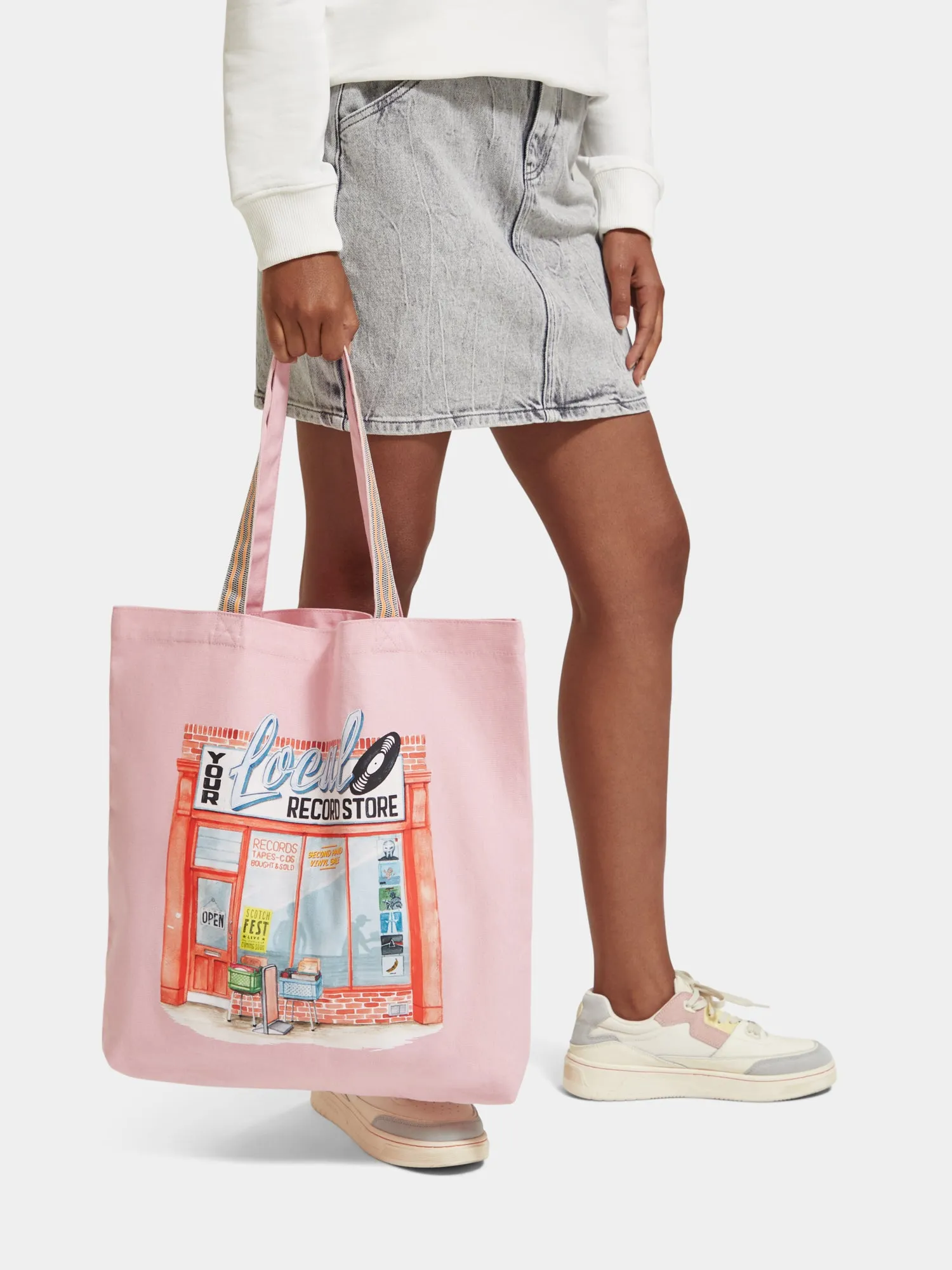 Artwork canvas tote bag sold by Scotch and Soda product image thumbnail 2