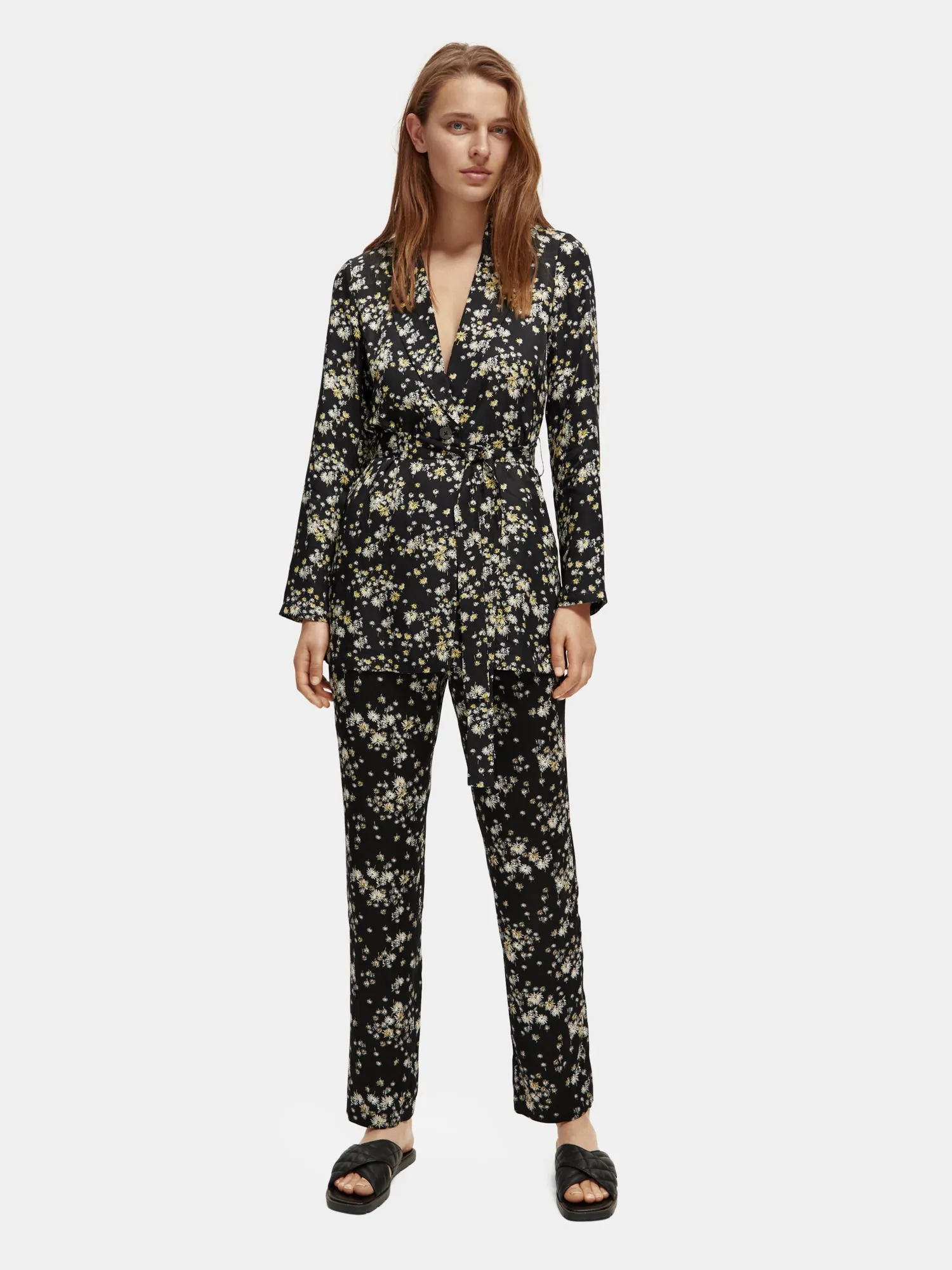 Printed drapey blazer sold by Scotch and Soda product image thumbnail 4