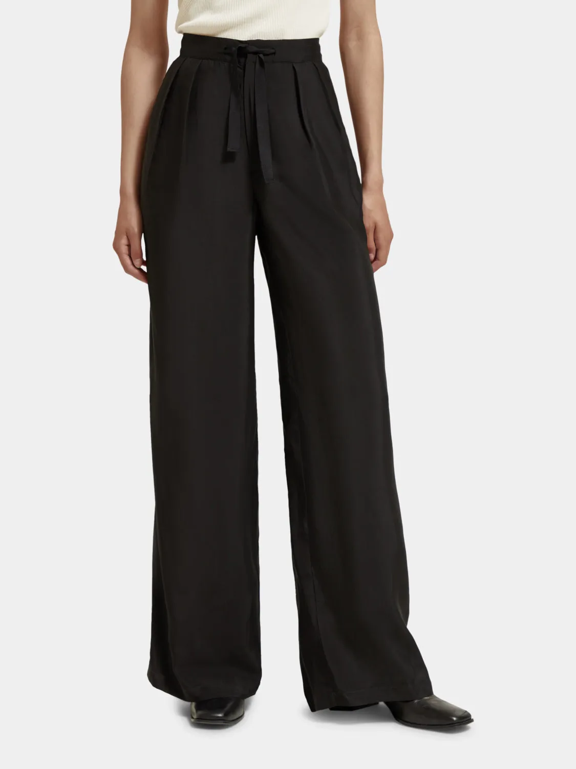 Eleni wide leg pants sold by Scotch and Soda