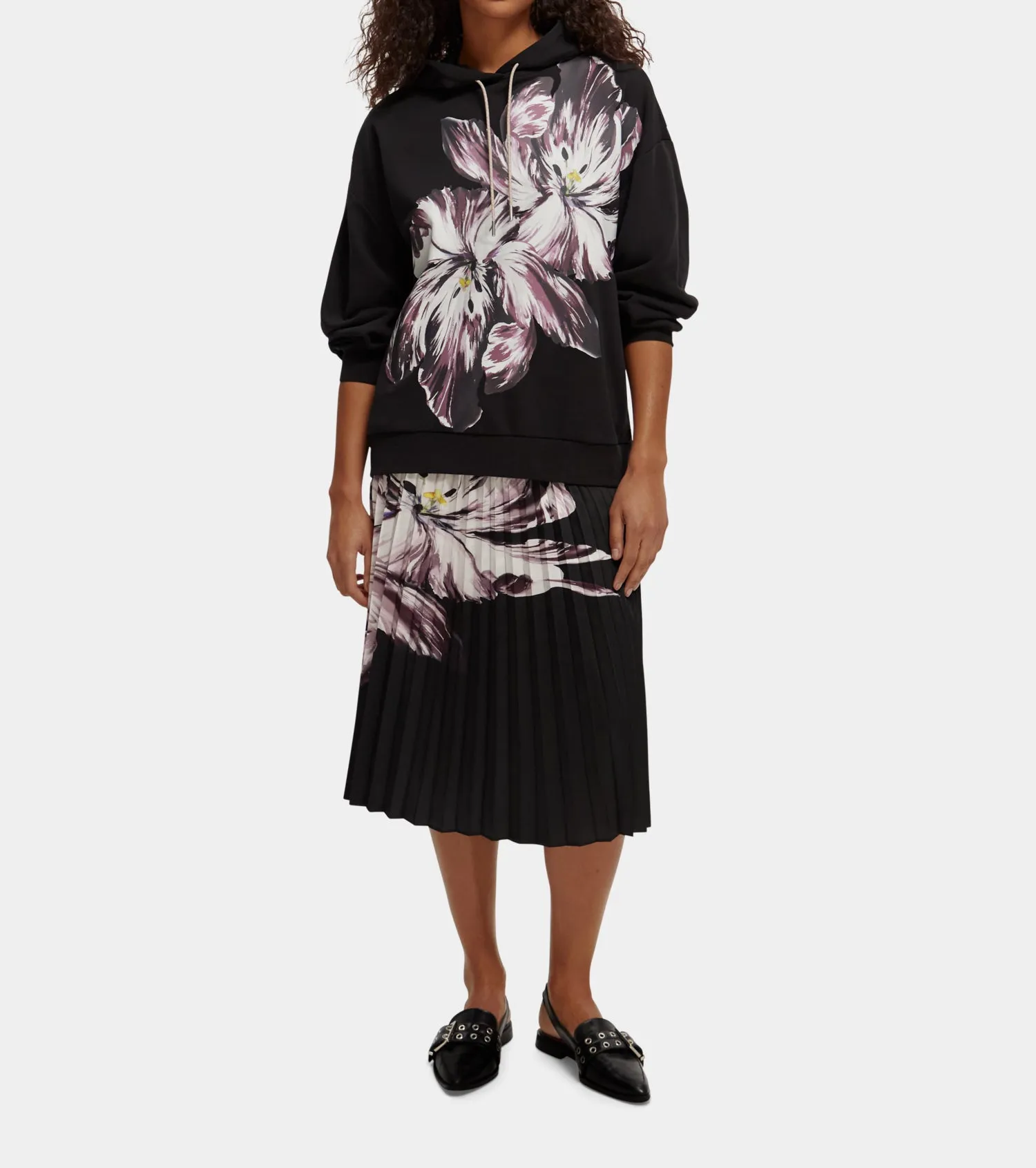 Printed pleated midi skirt sold by Scotch and Soda product image thumbnail 5
