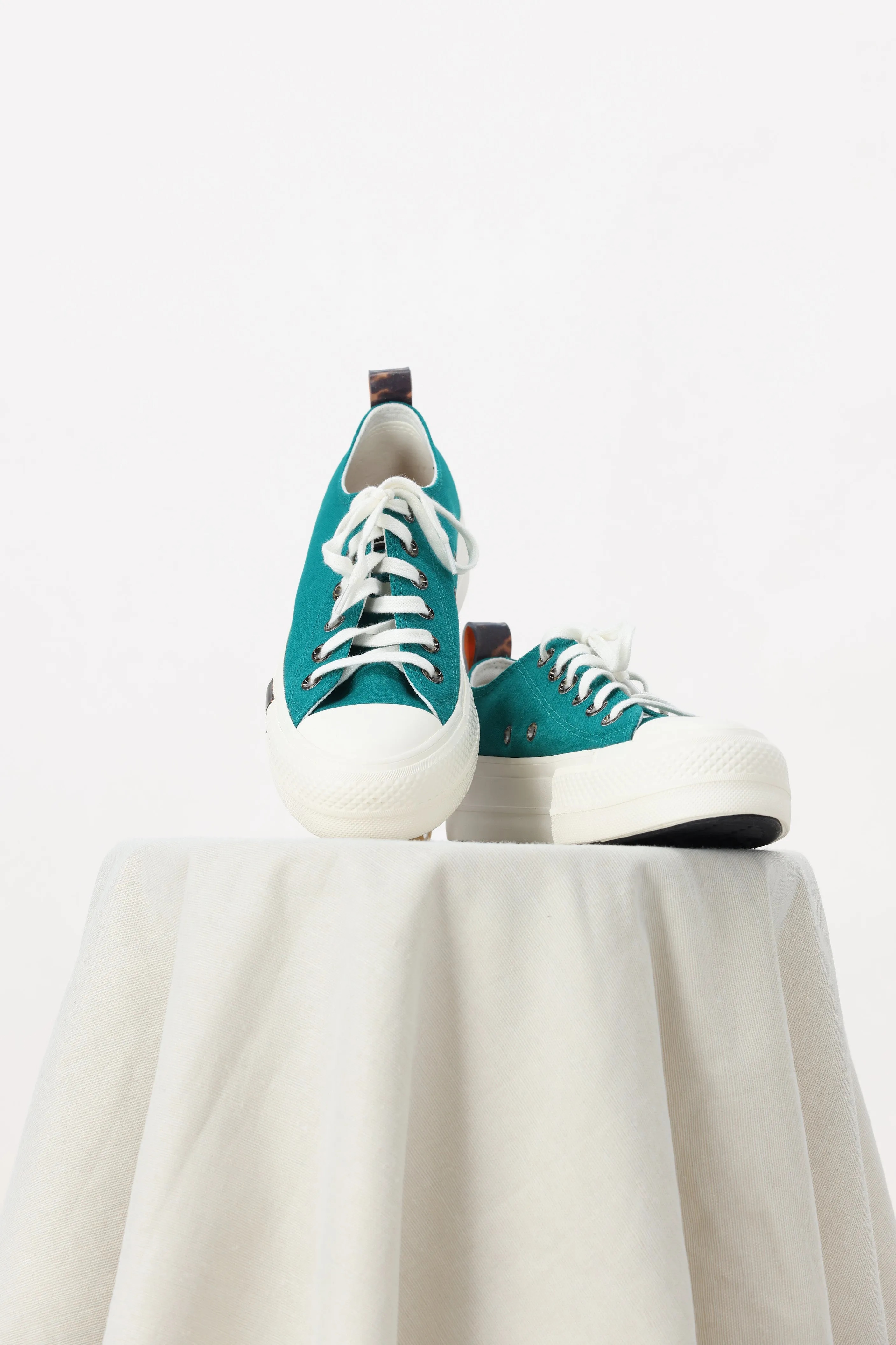 Converse Chuck Taylor Future Archive Low Peacock sold by Shine On product image thumbnail 4