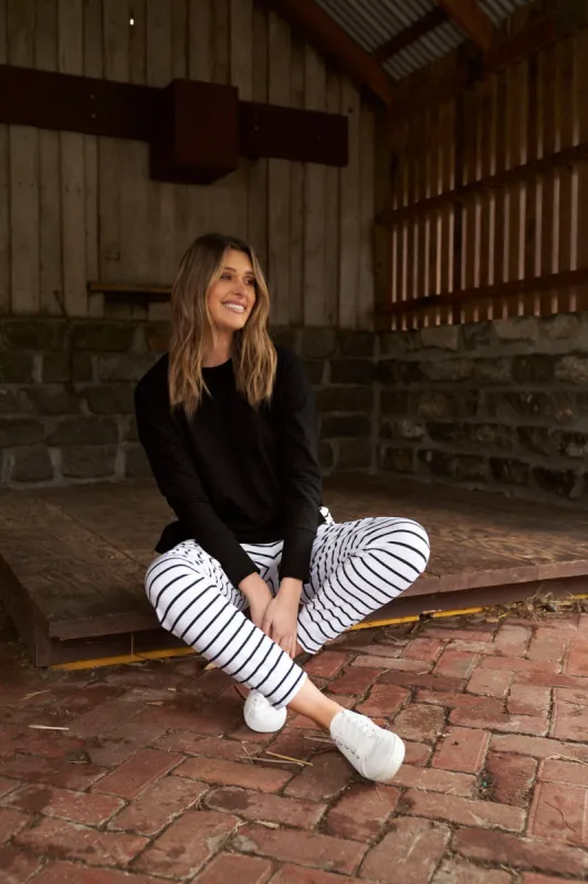 Betty Basics Cali Cloud Fleece Jumper Black sold by Shine On