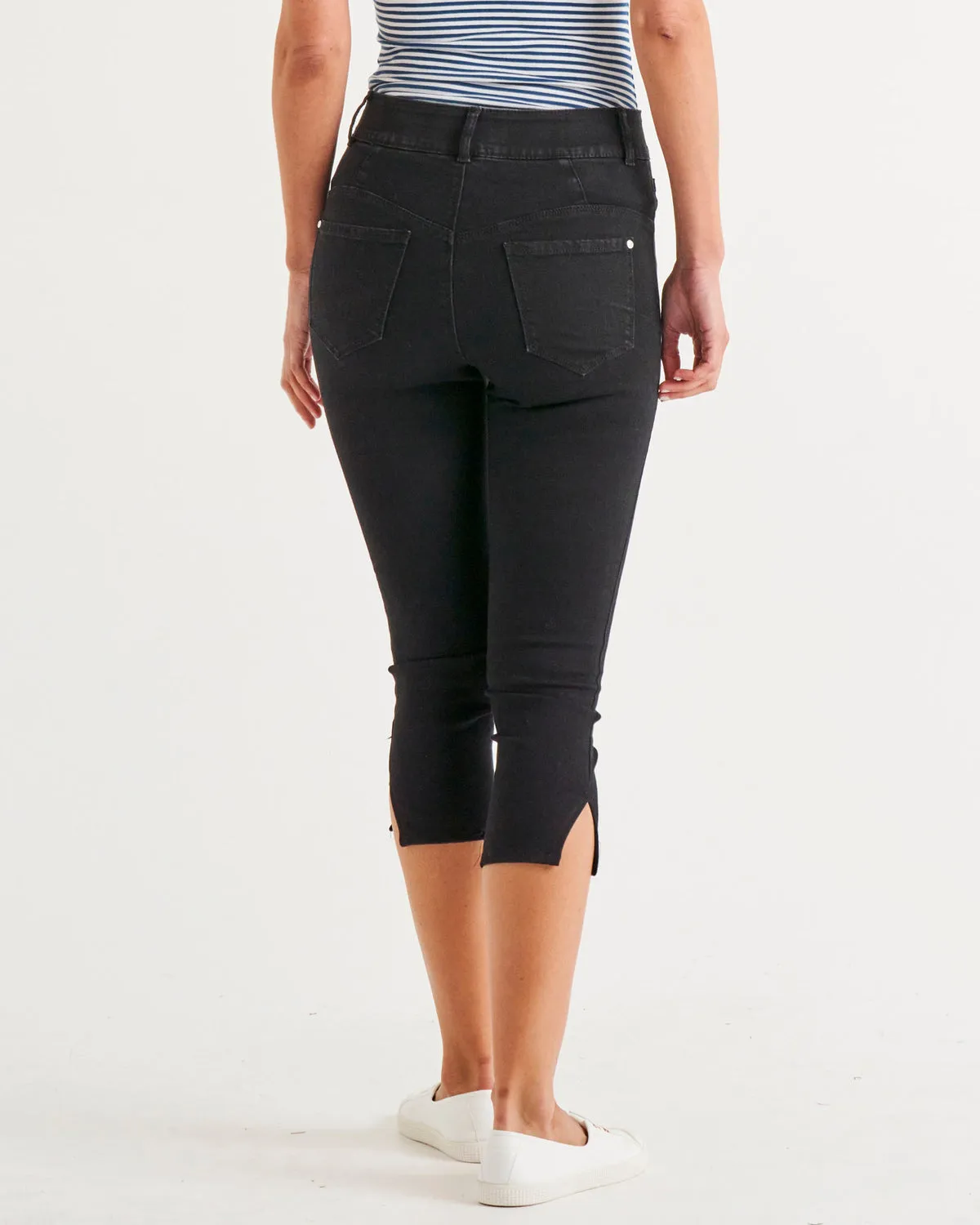 Betty Basics Camila Crop Jean Black sold by Shine On product image thumbnail 5