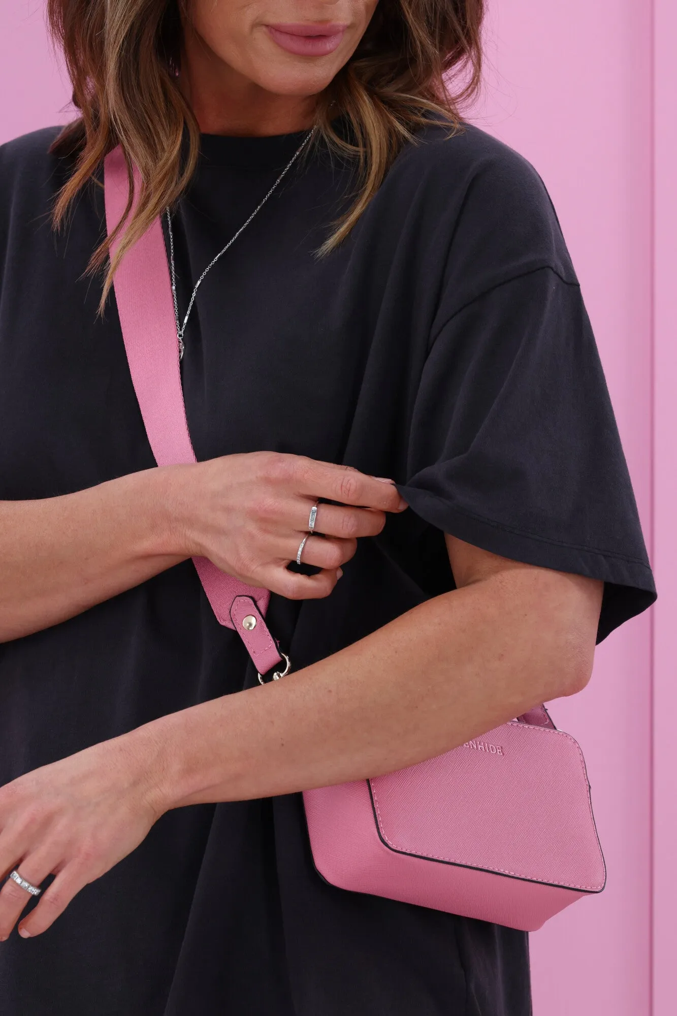 Silent Theory Basic Oversized Tee Washed Black sold by Shine On product image thumbnail 2