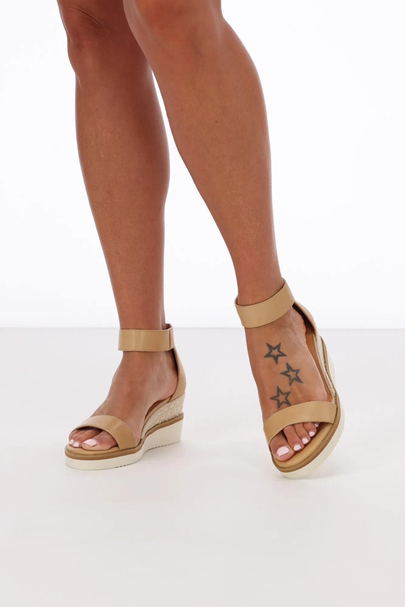 EOS Lazy Wedge Tan sold by Shine On