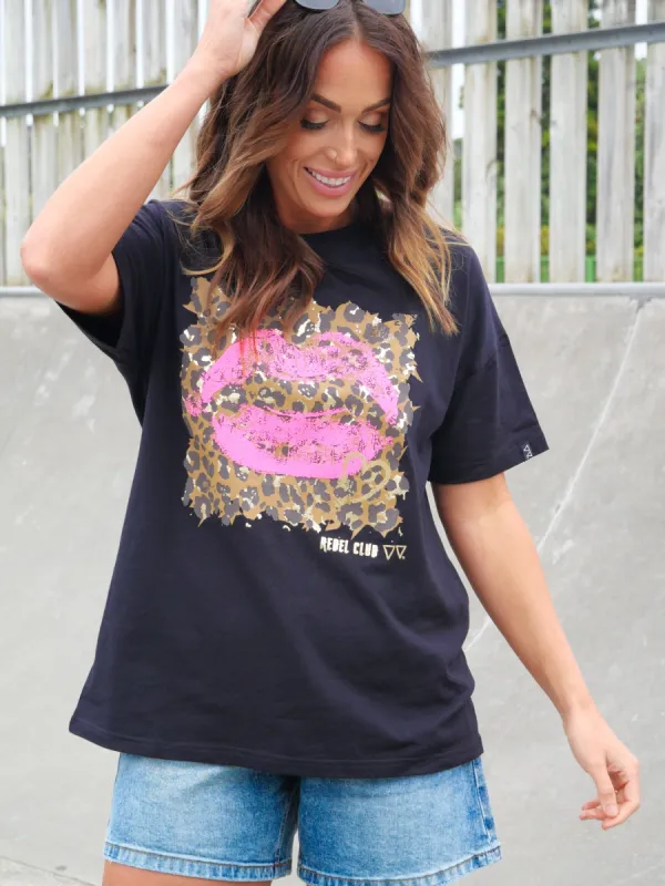 Rebel Club Kiss Kiss Kiss Boyfriend Tee Black sold by Shine On