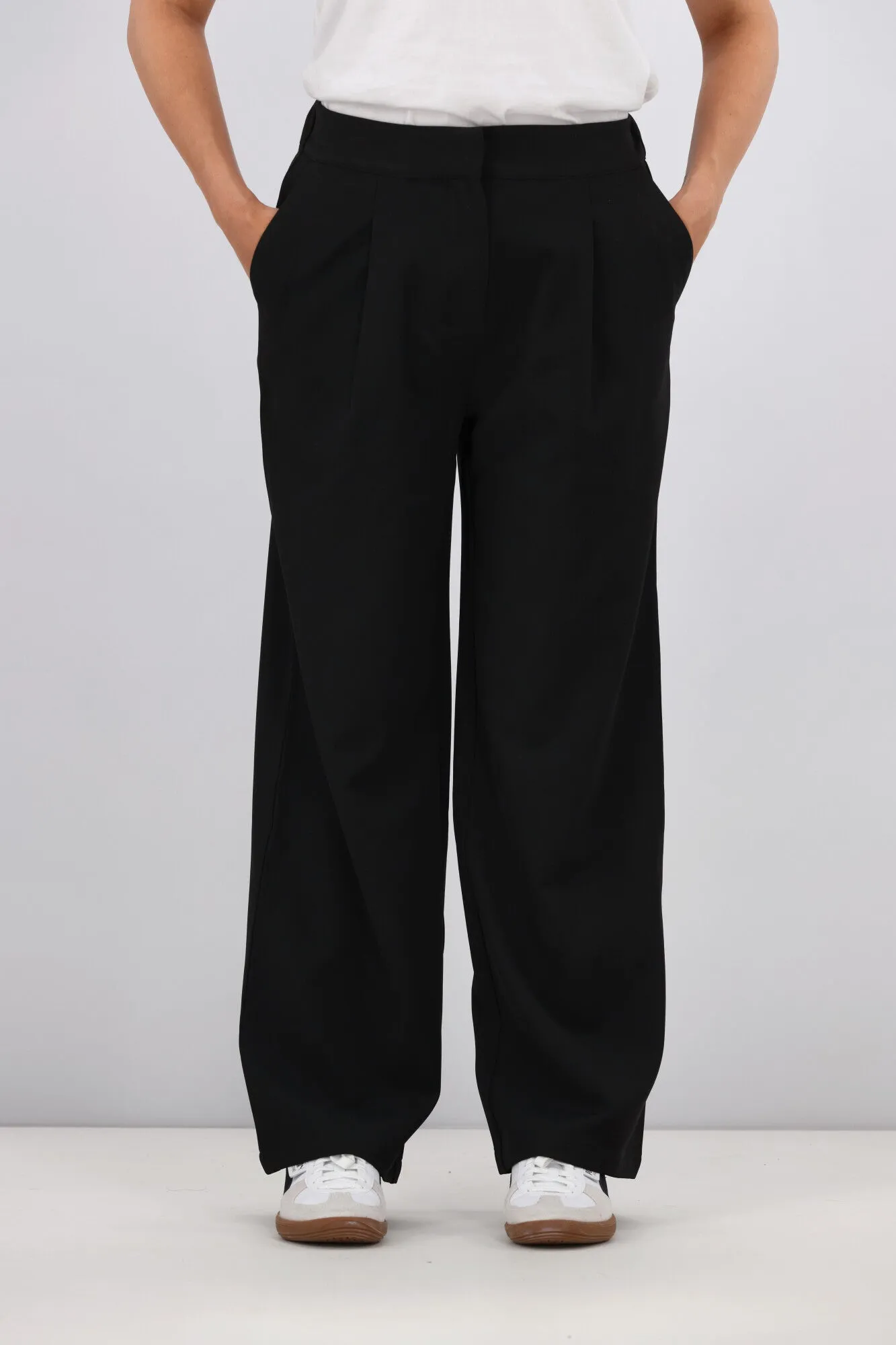 Gloss The Label Lucia Wide Leg Pant Black sold by Shine On product image thumbnail 2