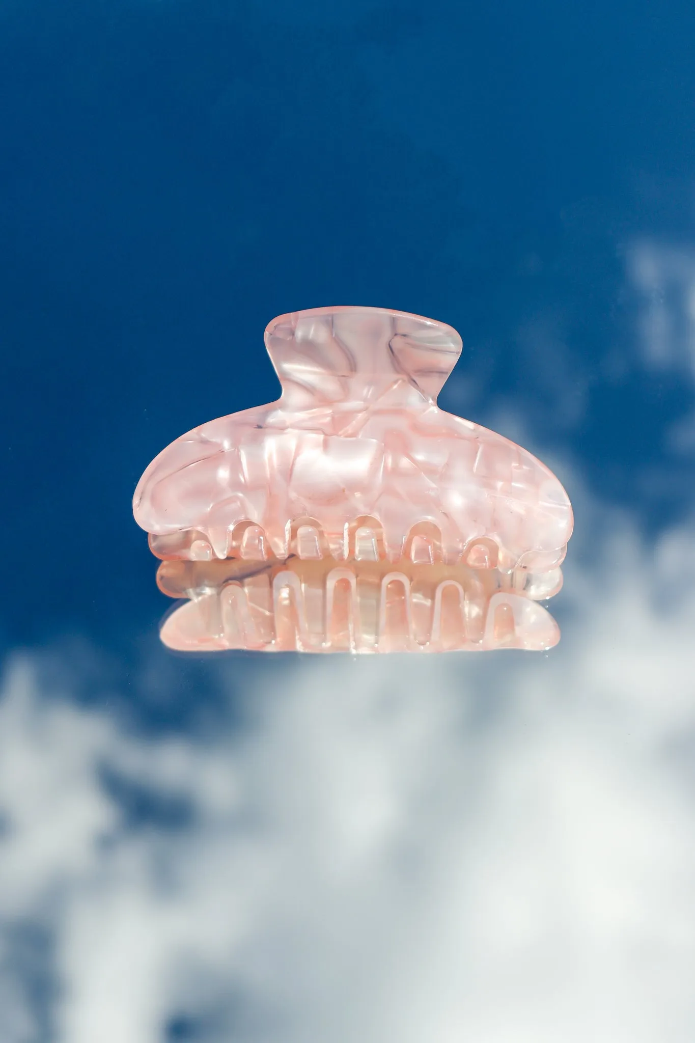 Shine On Label Claw Clip Pink sold by Shine On product image thumbnail 3