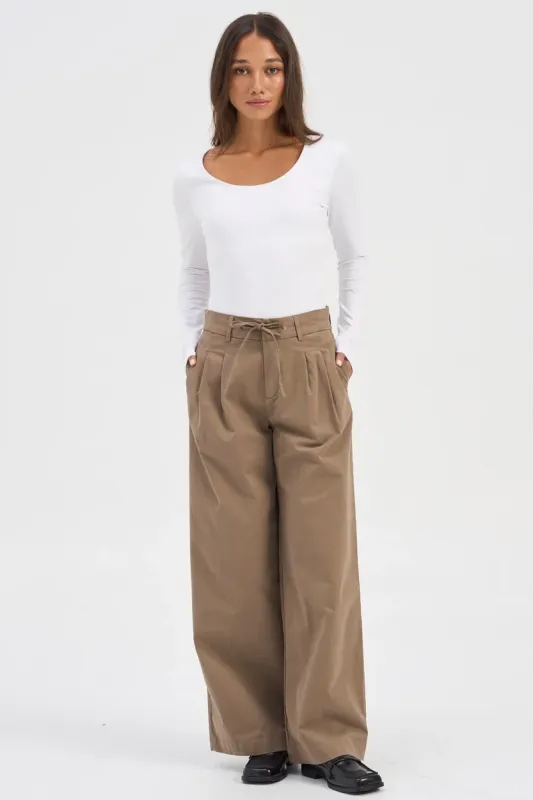 ONLY Liana High Waist String Pant Walnut sold by Shine On
