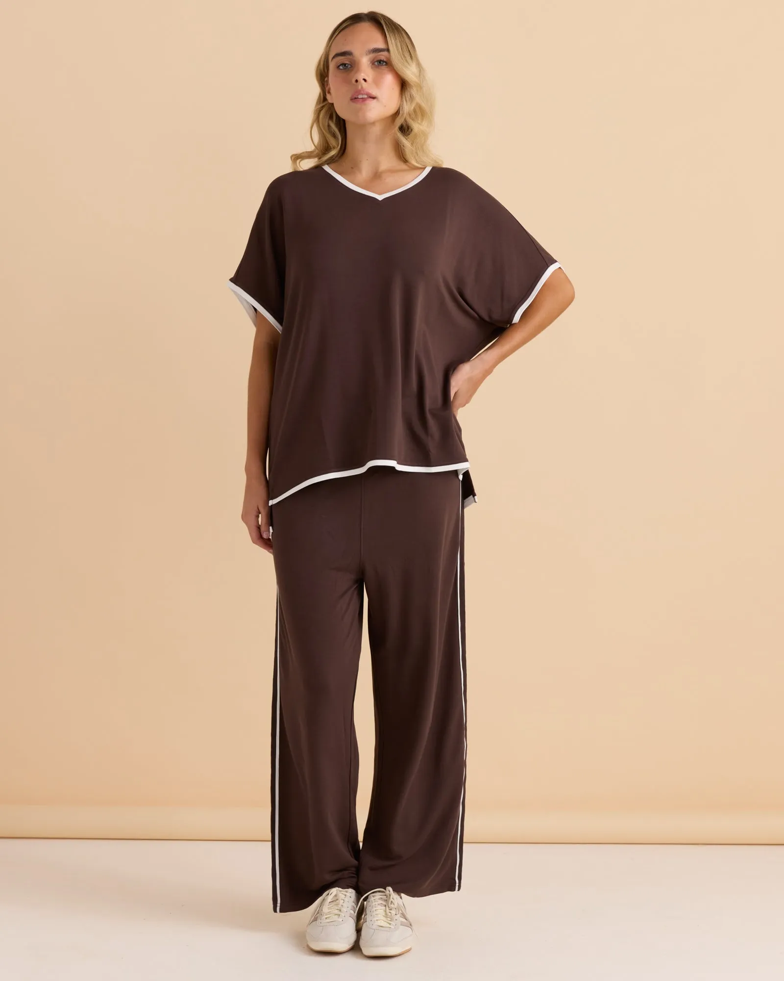 Betty Basics Evelyn Wide Leg Jogger Chocolate sold by Shine On product image thumbnail 3