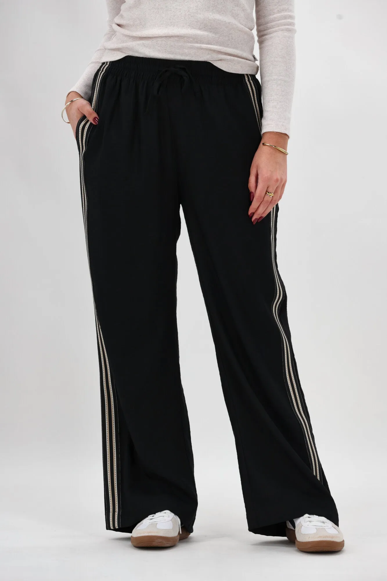 Shine On Label Infinity Contrast Stitch Wide Leg Pant Black sold by Shine On product image thumbnail 2