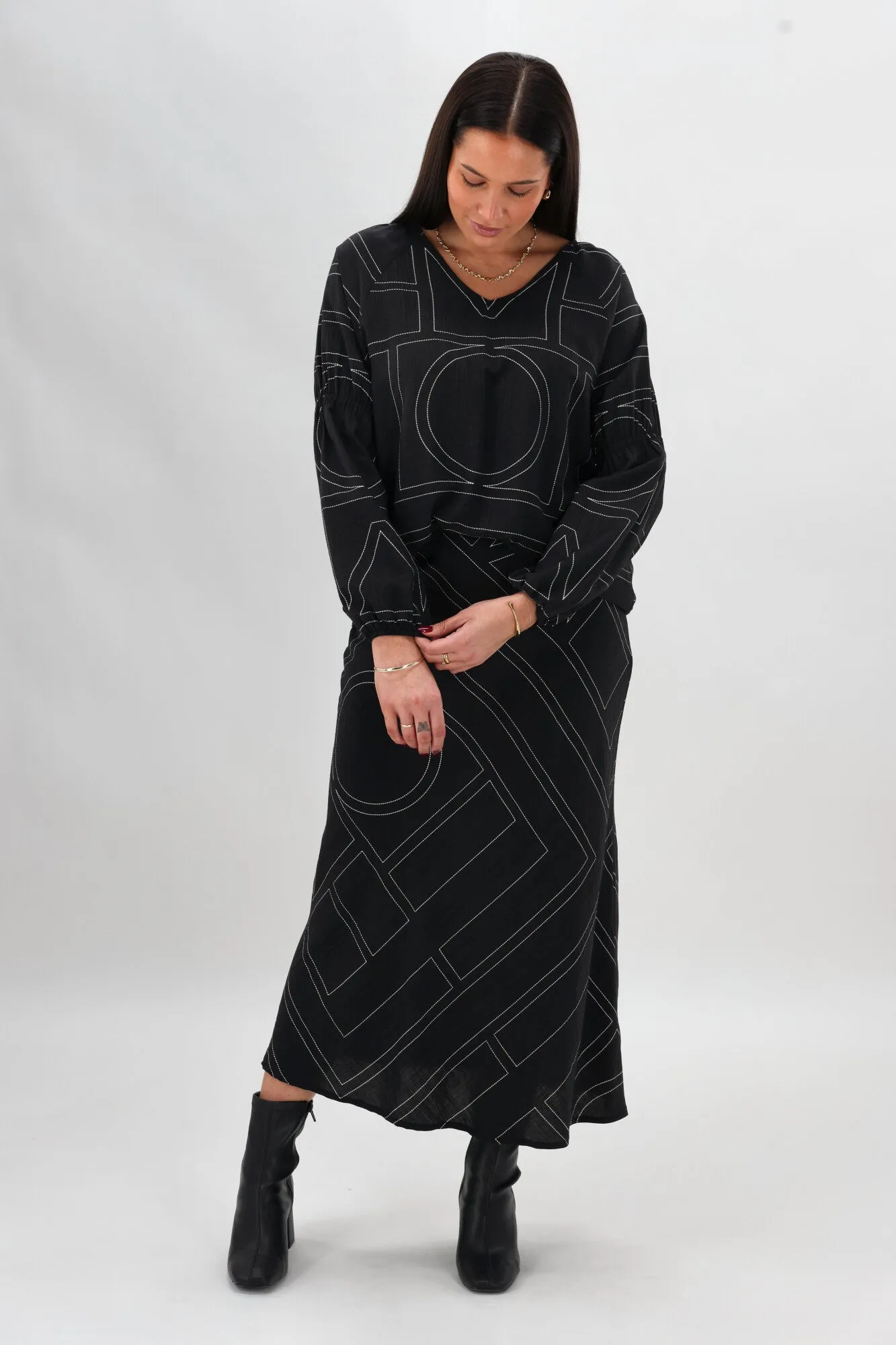 Shine On Label Rashin V Neck Top Black Print sold by Shine On product image thumbnail 4