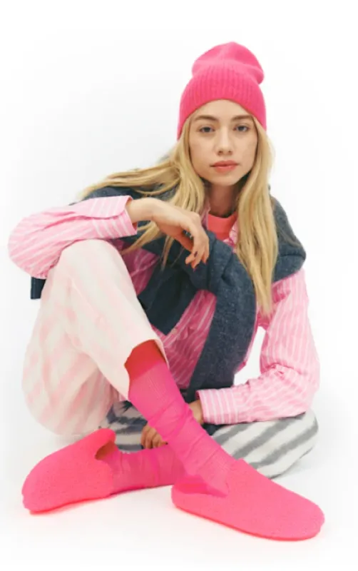Freedom Moses Kush Slippers Bonbon sold by Shine On