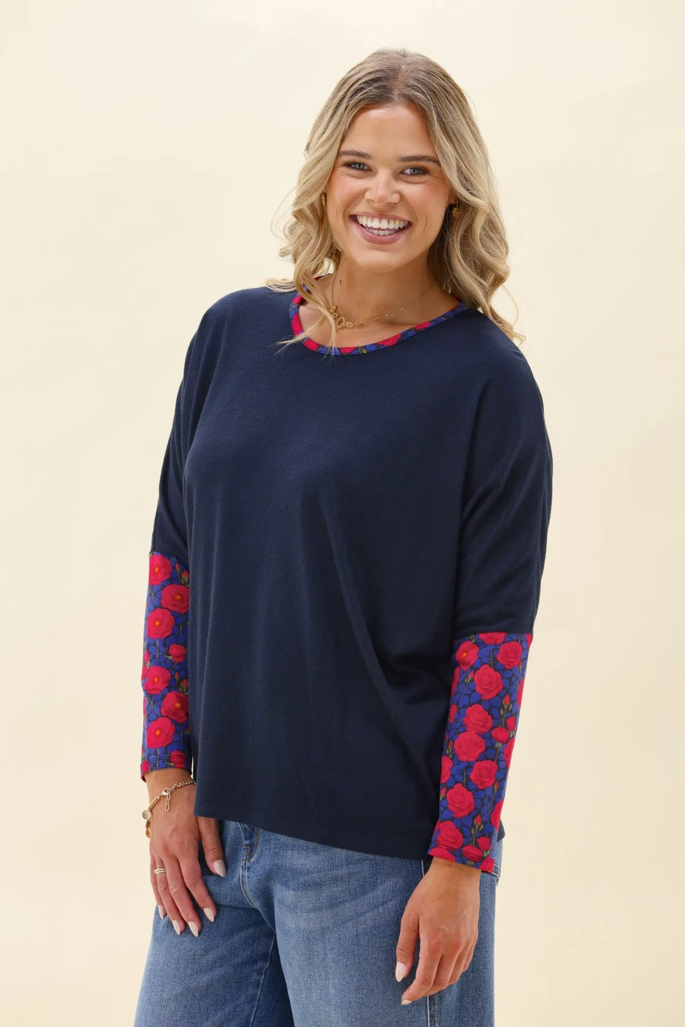 Alpine by Shine On Lyon Merino Hilo Top Ink sold by Shine On product image thumbnail 3