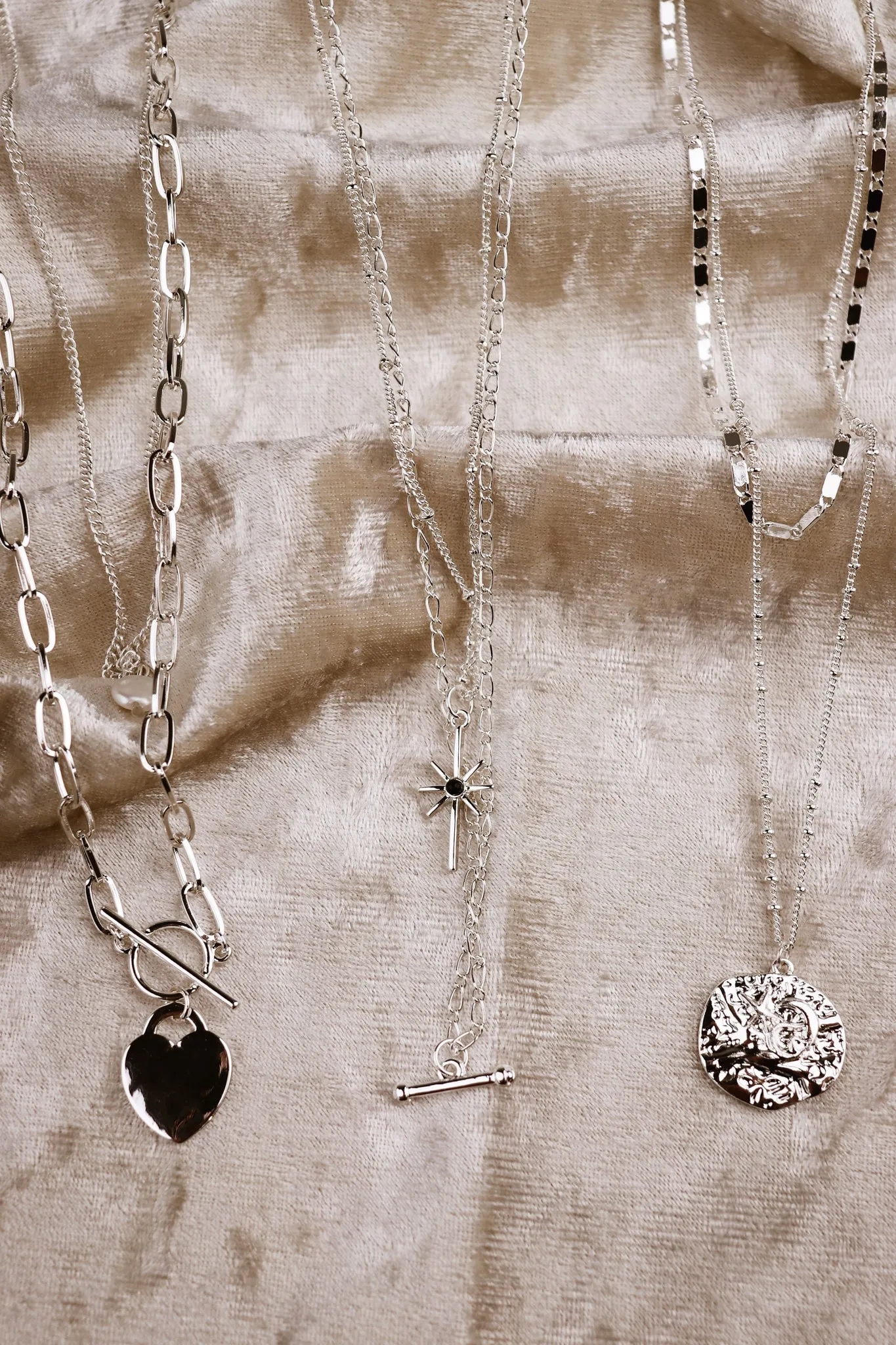 Shine On Label Heart Chain Necklace Set Silver sold by Shine On product image thumbnail 5