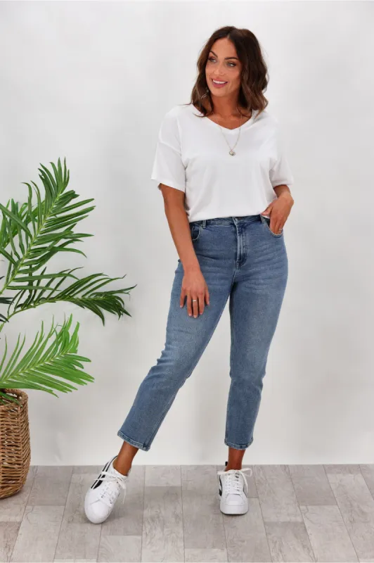 Shine On Label Jasper Cropped Girlfriend Jean Washed Indigo sold by Shine On