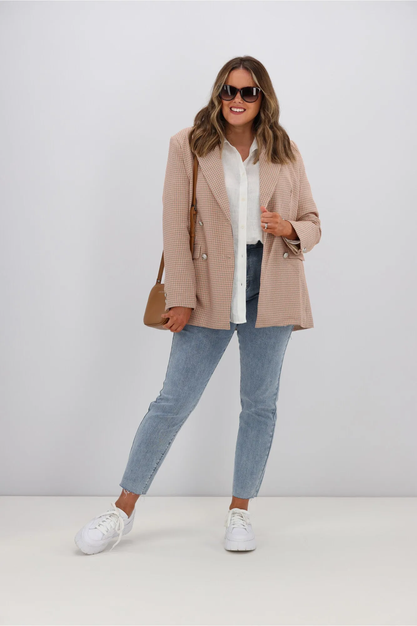 Leoni Boyfriend Blazer Beige Check sold by Shine On product image thumbnail 4