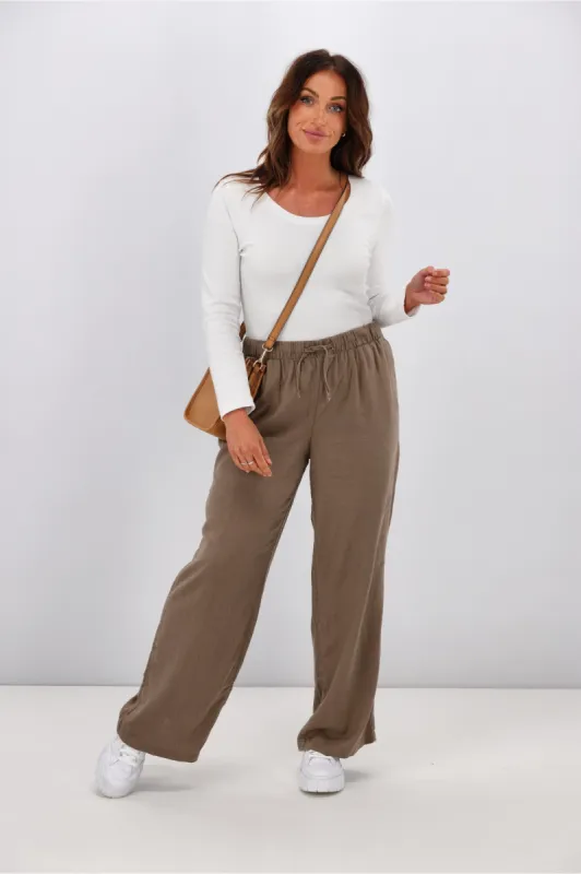 ONLY Caro Pant Walnut sold by Shine On