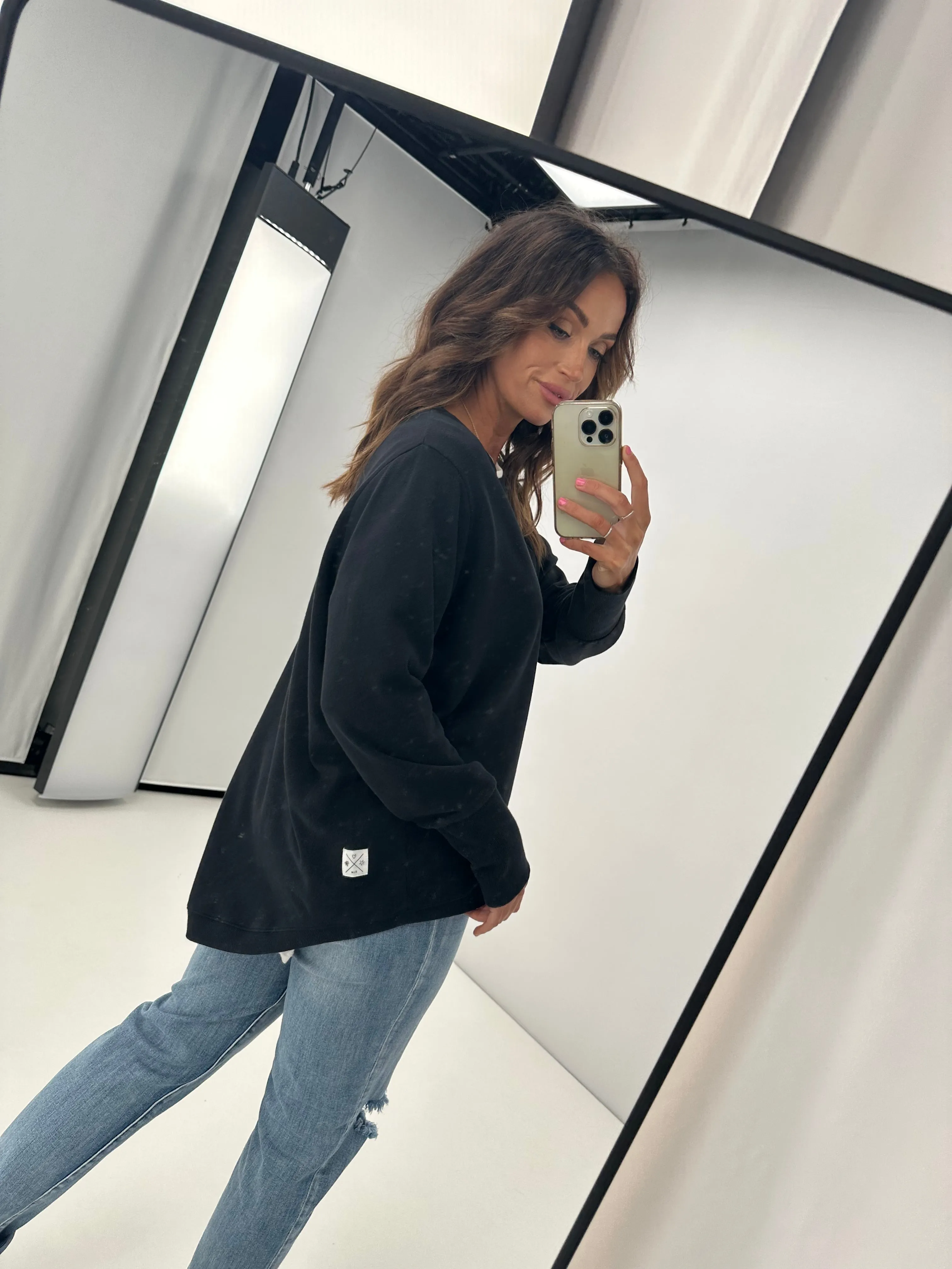 Elm Divine Crew Washed Black sold by Shine On product image thumbnail 4