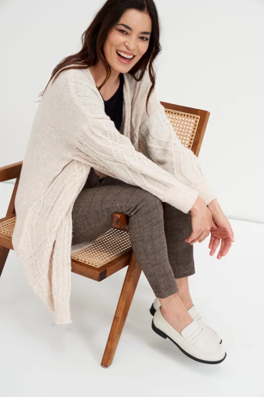 Betty Basics Venus Cardigan Beige made by Shine On