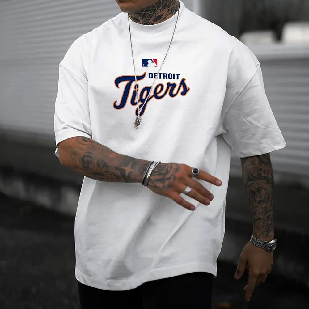 Detroit Tigers Men's Vintage Streetwear Short Sleeve T-shirts sold by Shopnova