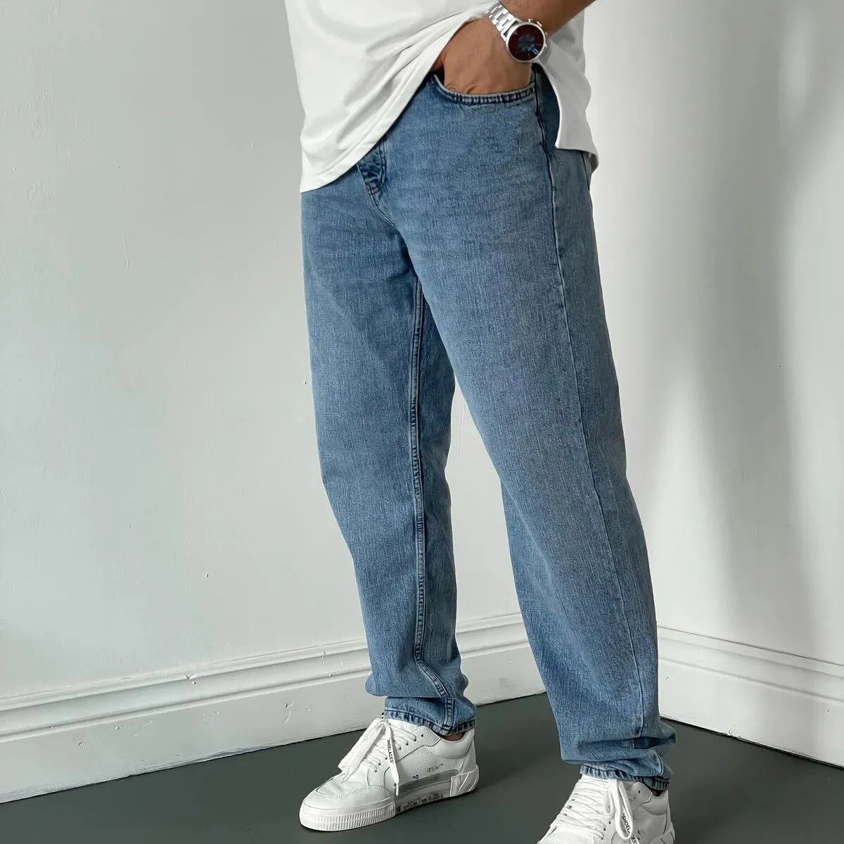 Men's Classic Straight Fit Jeans sold by Shopnova