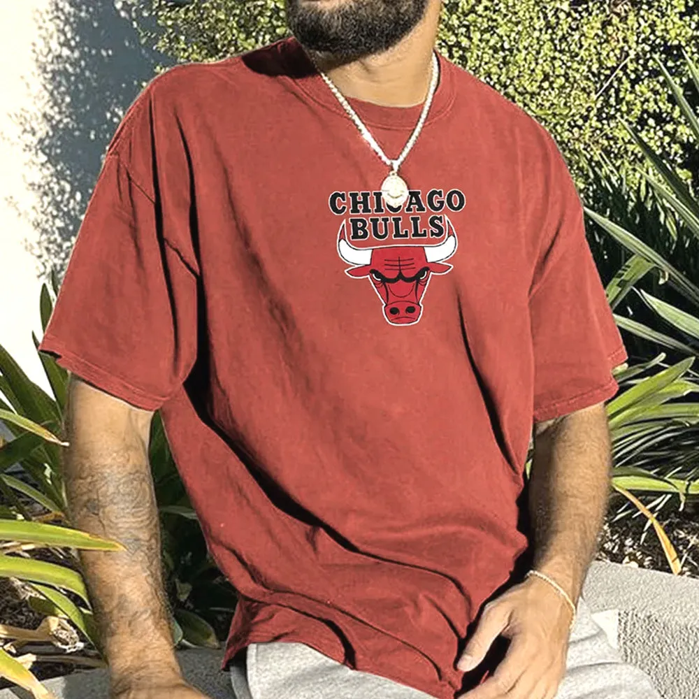 Chicago Bulls Men's Vintage Streetwear Short Sleeve T-shirts sold by Shopnova product image thumbnail 2