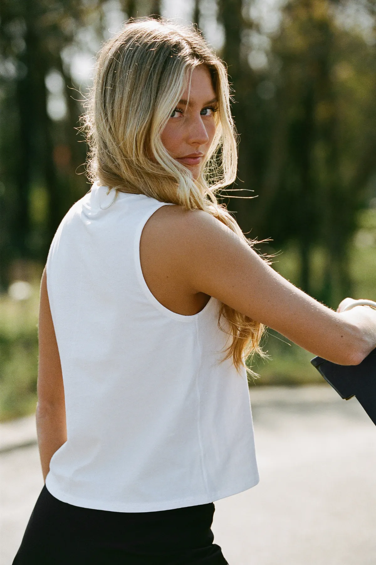 The Sleeveless Mock Neck Tee sold by Sierra Madre Golf product image thumbnail 4