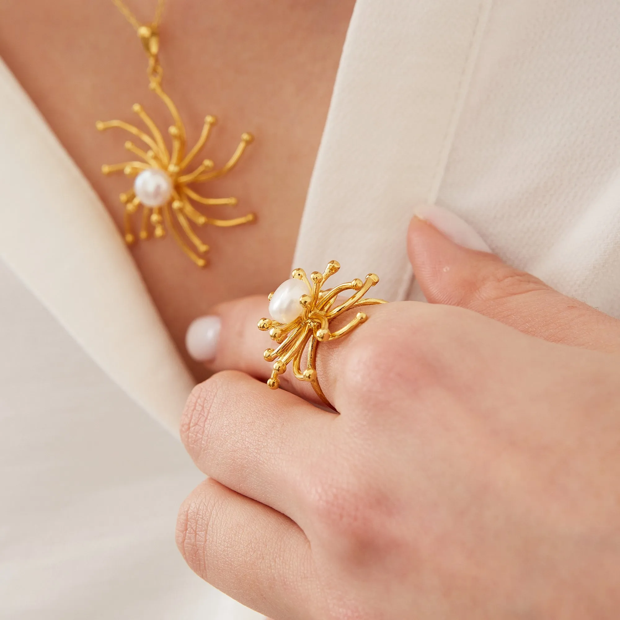 Pearl Sun Two Way Dripping Sunburst Sterling Silver Set Ring and Earrings sold by Spero London product image thumbnail 3