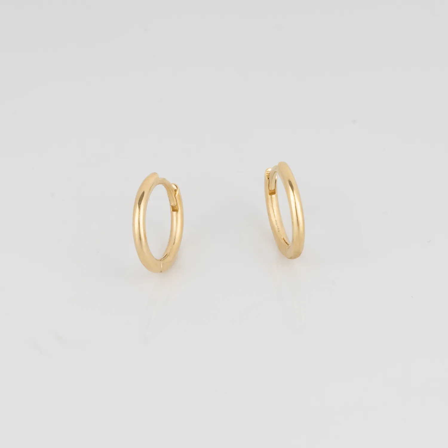 Fine 14ct Solid Gold Hoop Earrings sold by Spero London product image thumbnail 5