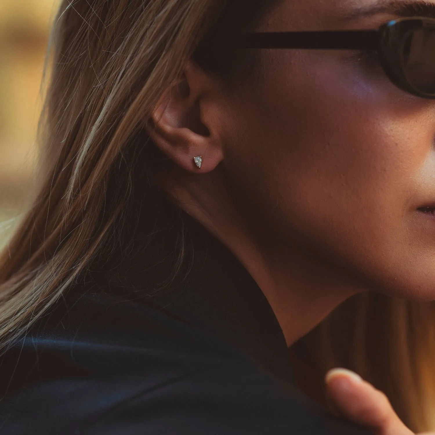 14ct Solid Gold Handcrafted Pear Stud Single Earring sold by Spero London product image thumbnail 3