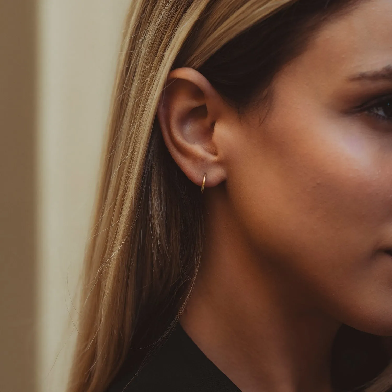 14ct Solid Gold Hoop Single Earring sold by Spero London product image thumbnail 3