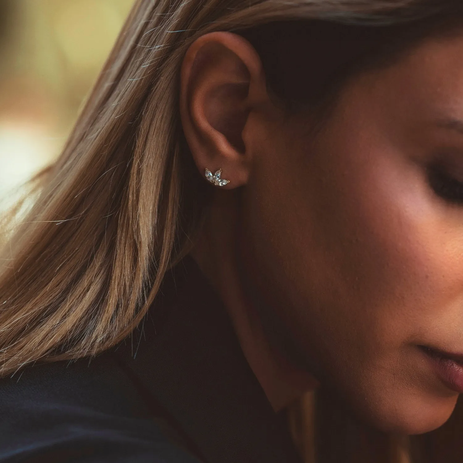 Fine Crown Single Earring 14ct Solid Gold sold by Spero London product image thumbnail 4