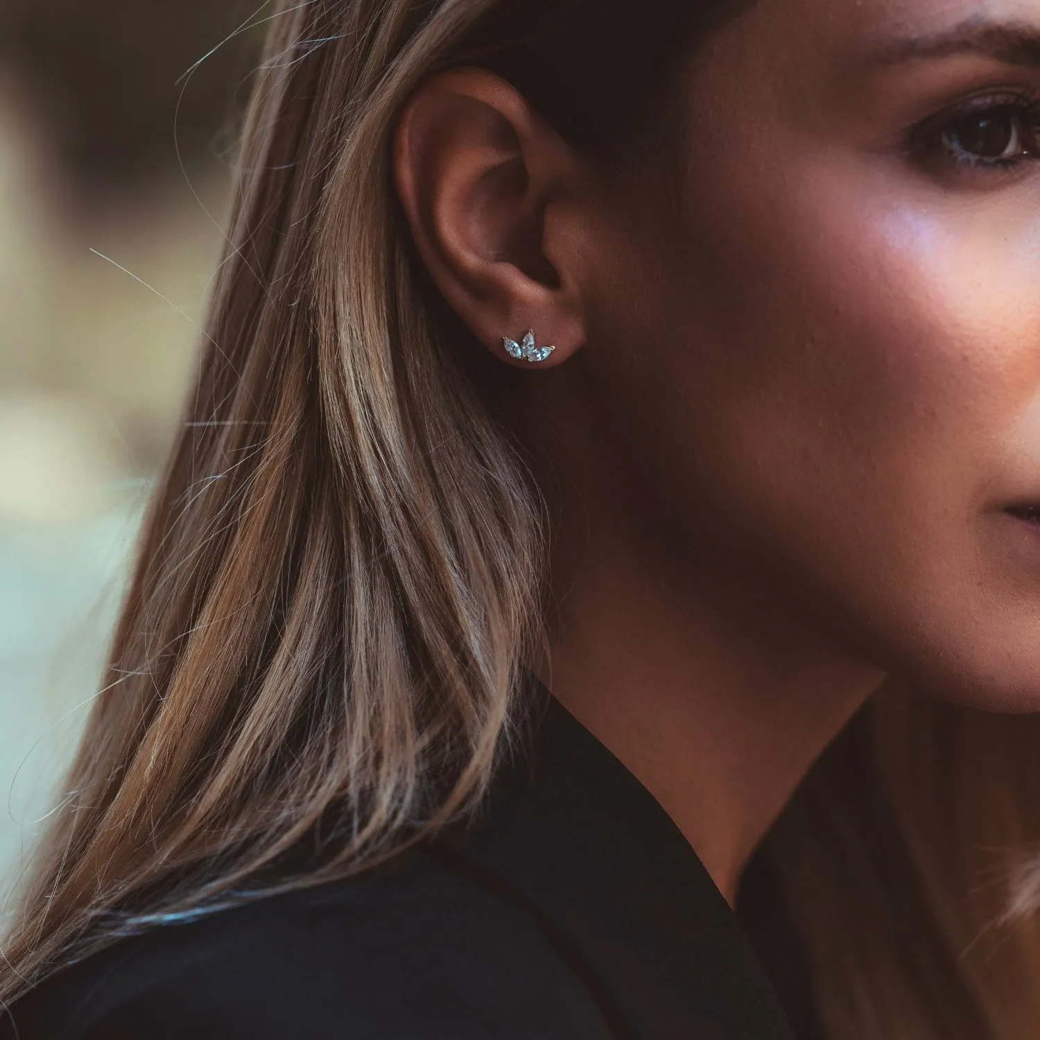 Fine Crown Single Earring 14ct Solid Gold sold by Spero London product image thumbnail 2